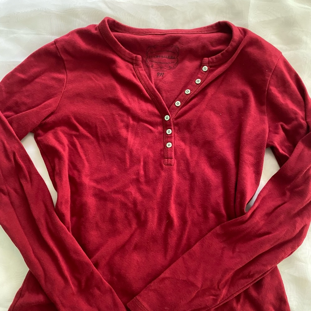 Red v cut long sleeve